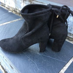 Black Ankle Boots (EUC)